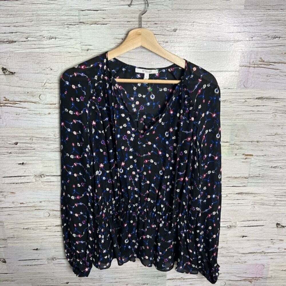 Derek Lam 10 Crosby blue floral top blouse black  size 6